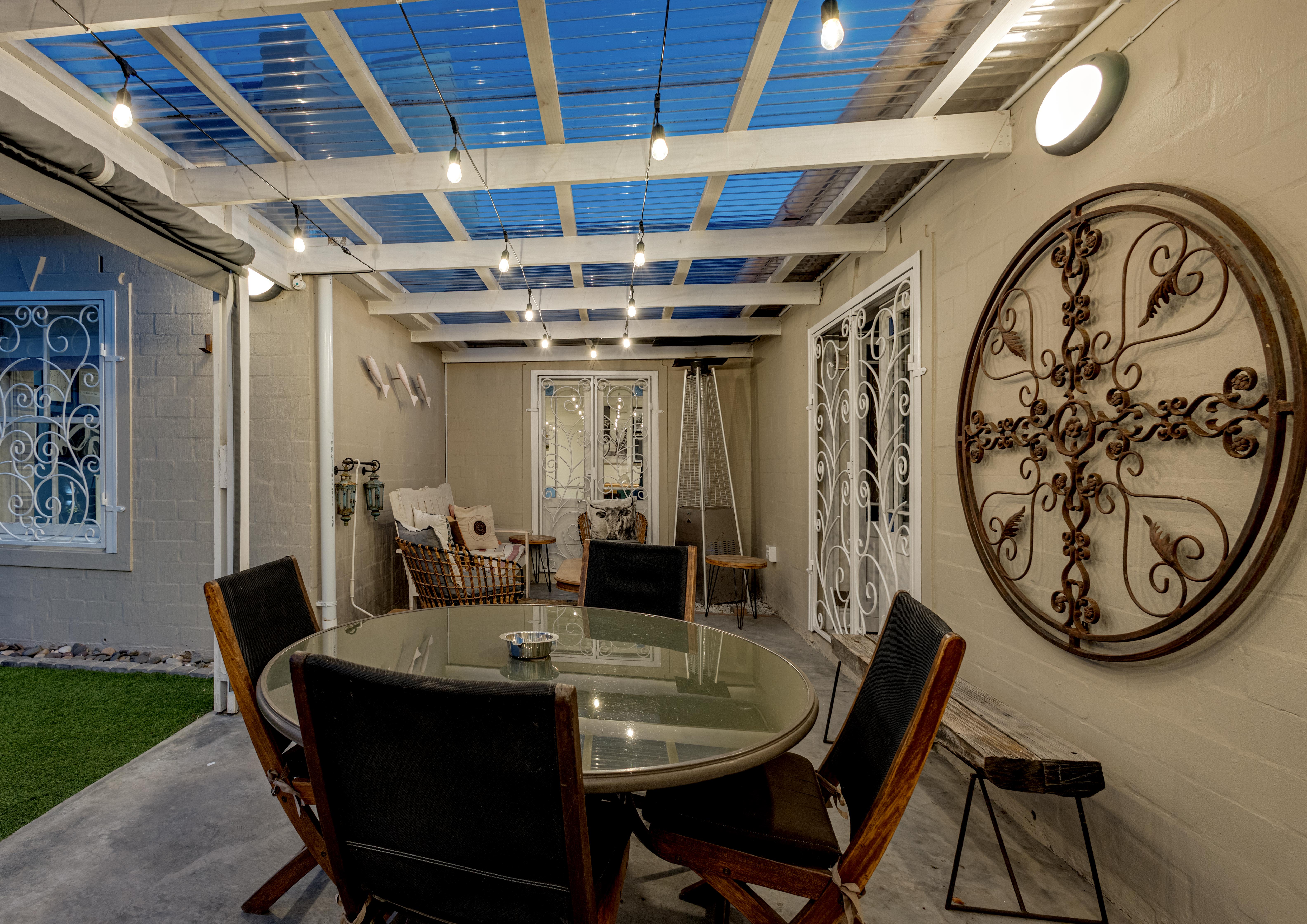 Pelican's Nest thumbnail 3